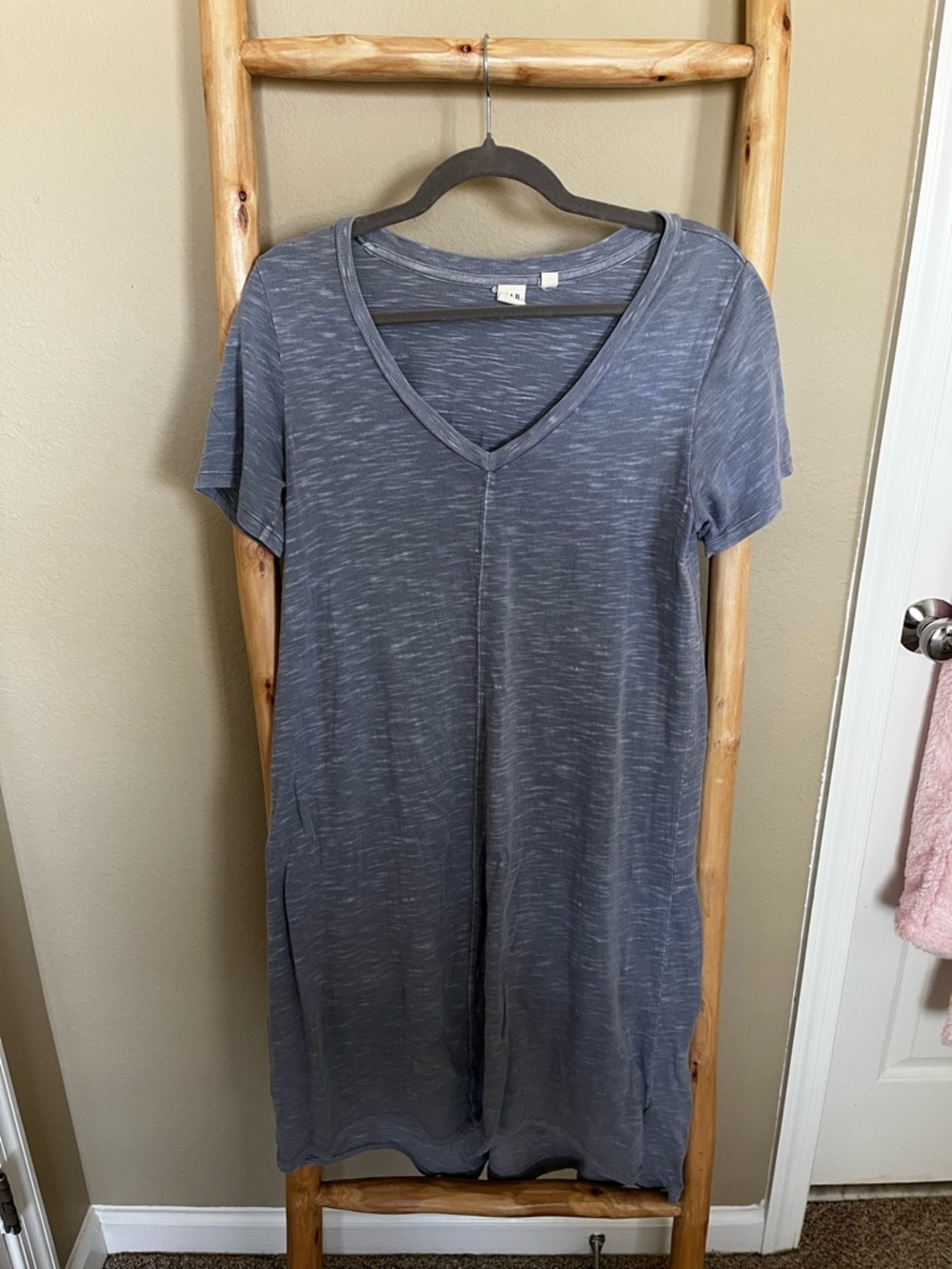 Gap V-Neck Short Sleeve Heathered Gray/Blue Tunic Dress